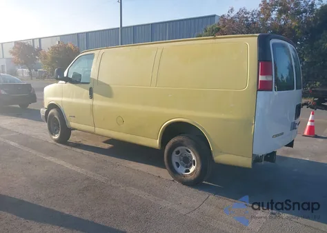 2005 Chevrolet Express z USA, uszkodzony, nr VIN 1GCGG25U551122288